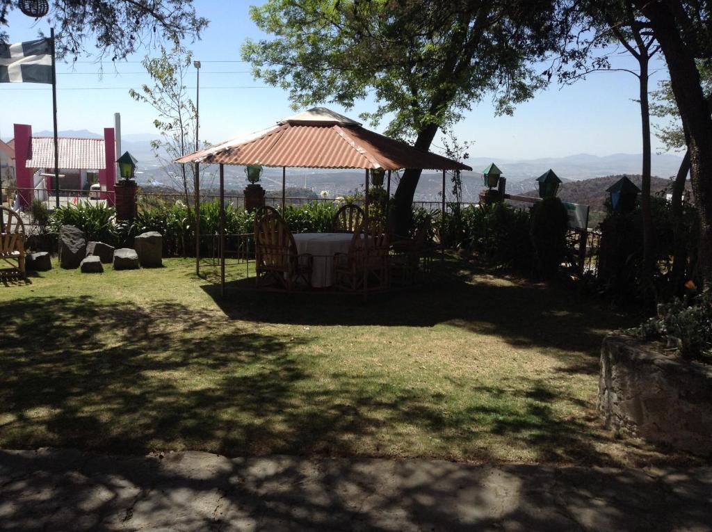 Hotel Villa Alpina El Chalet Pachuca Ngoại thất bức ảnh